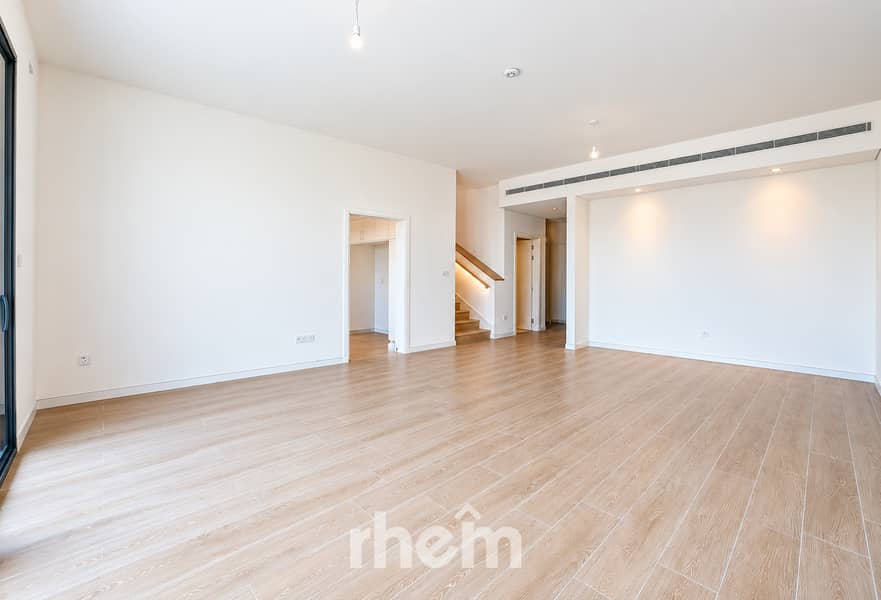Вилла в Джебел Али Вилладж,Jebel Ali Village Townhouses, 3 cпальни, 255000 AED - 16865155 Вилла в Джебел Али Вилладж,Jebel Ali Village Townhouses, 3 cпальни, 255000 AED - 16865155