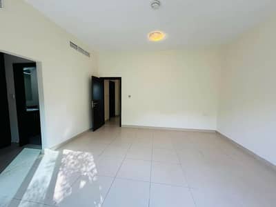 3 Cпальни Вилла в аренду в Интернешнл Сити, Дубай - 5d01611b-b857-4211-b5de-70a3cde58bae. jpg 3 Cпальни Вилла в аренду в Интернешнл Сити, Дубай - 5d01611b-b857-4211-b5de-70a3cde58bae. jpg