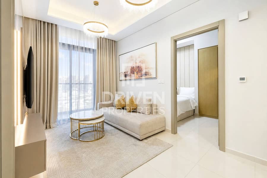 Vacant | Fully Furnished | Prime Location Vacant | Fully Furnished | Prime Location