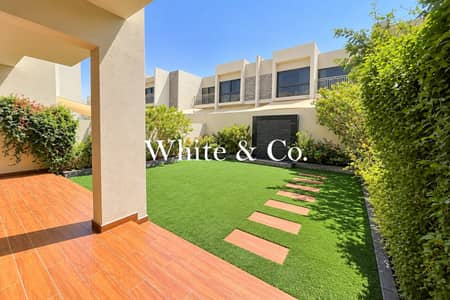 3 Bedroom Townhouse for Rent in DAMAC Hills 2 (Akoya by DAMAC), Dubai - Largest 3 Bed + Maid | Upgraded | Zinnia