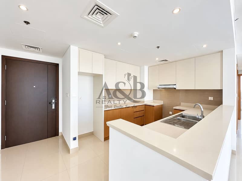9 Modern Minimalist Apartment Kitchen. png