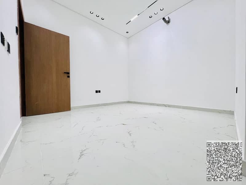 23 29746362-1189-4067-b786-9fbc5dcbb753. jpg
