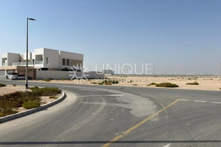 | Mixed Use Opportunity| Prime G+1| G+4 Plots
