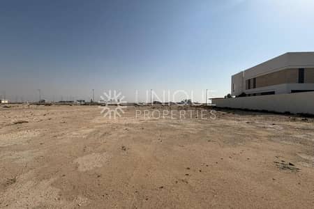 Plot for Sale in Jebel Ali Hills, Dubai - Near SZR | Vastu Compliance | Single Raw