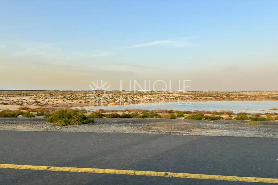 Single Row l Vastu l Prime Location