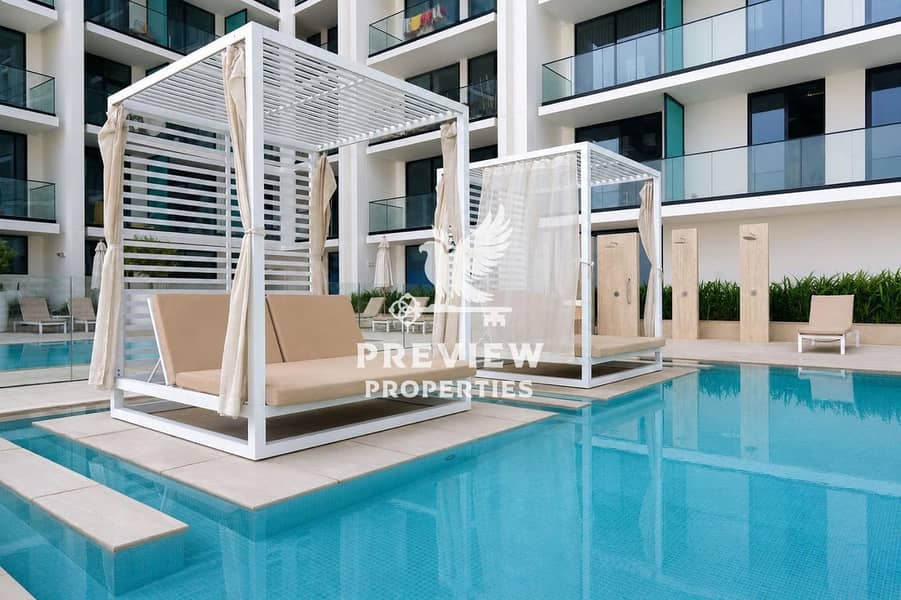 11 BRIGHT | SKYLINE VIEWS | KITCHEN APPLIANCES