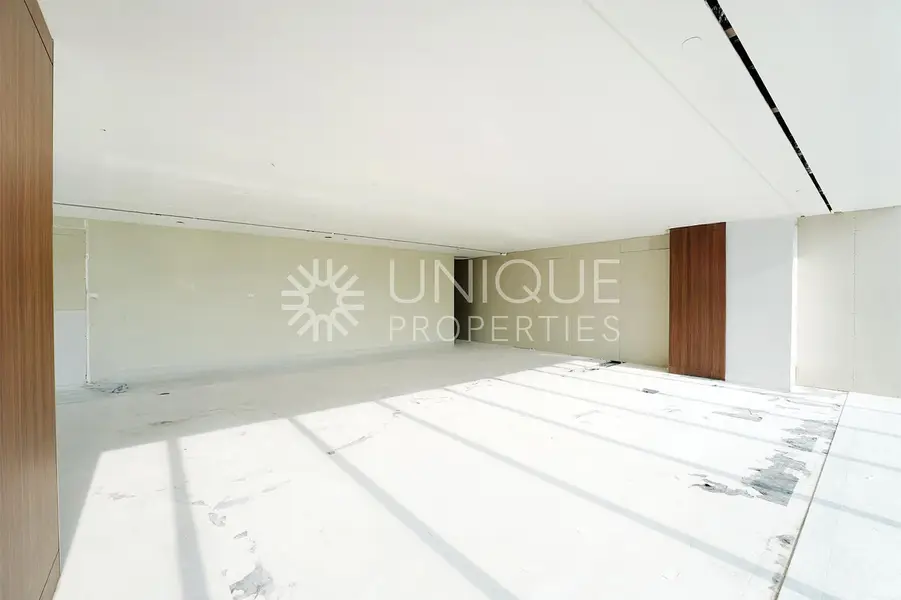 Spacious | Sea View | Near Metro