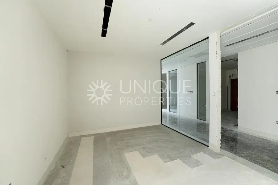 Spacious | Sea View | Near Metro