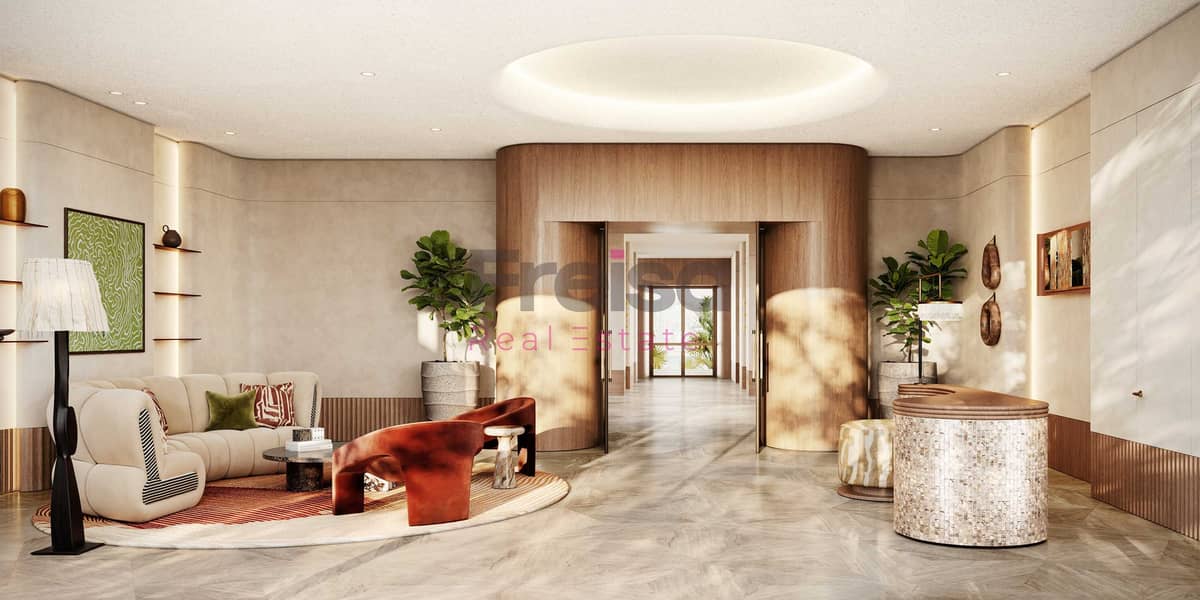 14 Solaya-Amenties-Arrival Lobby-01. jpg