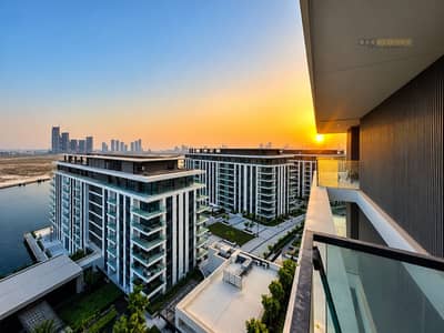 3 Bedroom Apartment for Sale in Dubai Creek Harbour, Dubai - Modern Waterfront Cityscape at Sunset. png 3 Bedroom Apartment for Sale in Dubai Creek Harbour, Dubai - Modern Waterfront Cityscape at Sunset. png