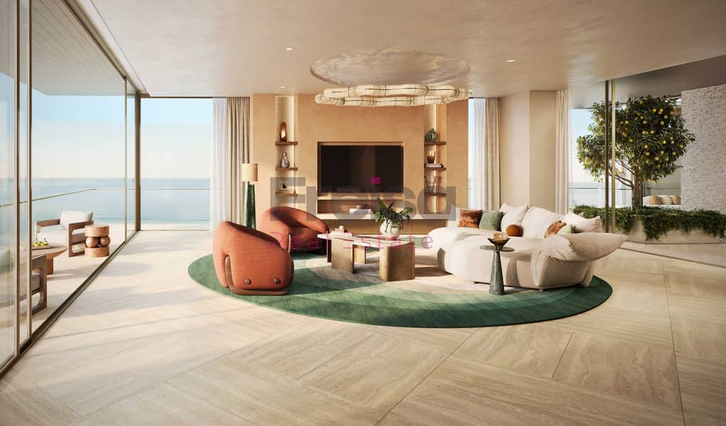 6 Solaya-INT- 4BR-LV. jpg
