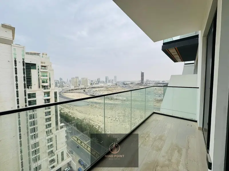 BRAND NEW \HIGH FLOOR \HIGH ROI