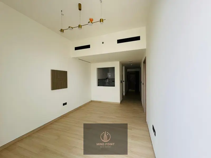 BRAND NEW \HIGH FLOOR \HIGH ROI