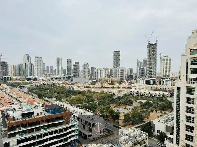 BRAND NEW \HIGH FLOOR \HIGH ROI
