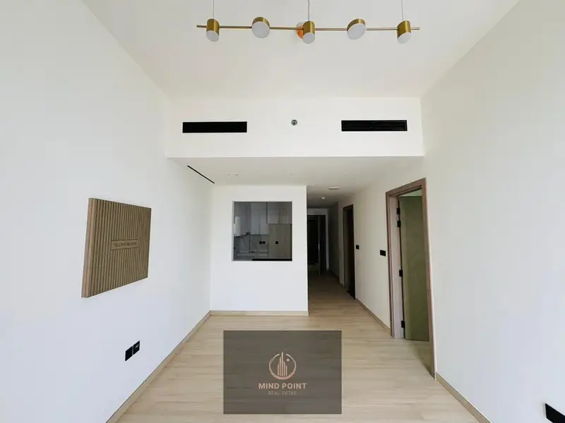 BRAND NEW \HIGH FLOOR \HIGH ROI