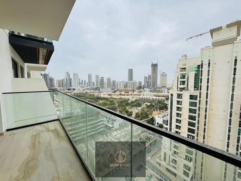 BRAND NEW \HIGH FLOOR \HIGH ROI