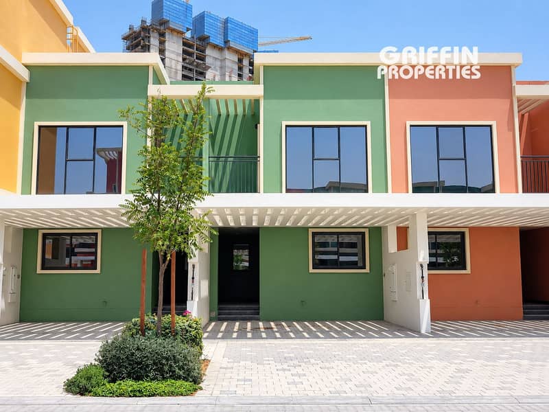 2 Green Villa Exterior Listing-8. png