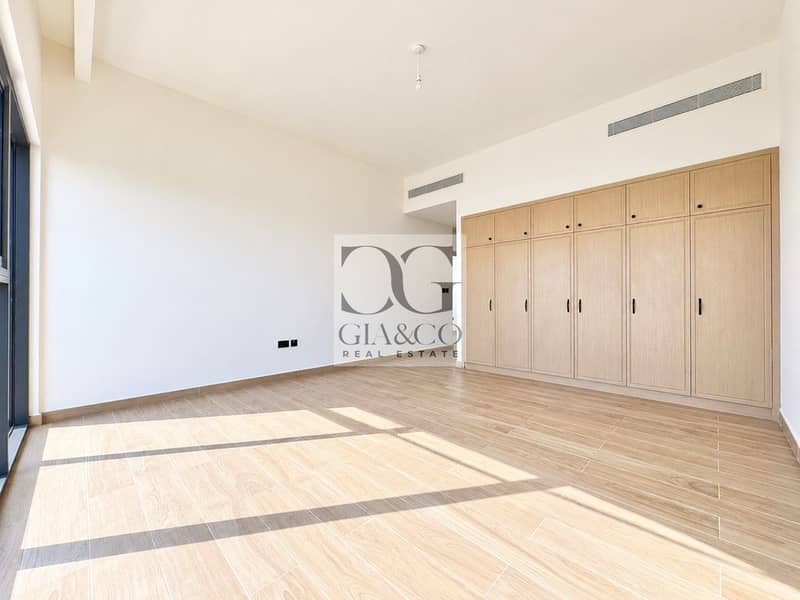 10 Best Deal | Vacant Now | Spacious Layout 10