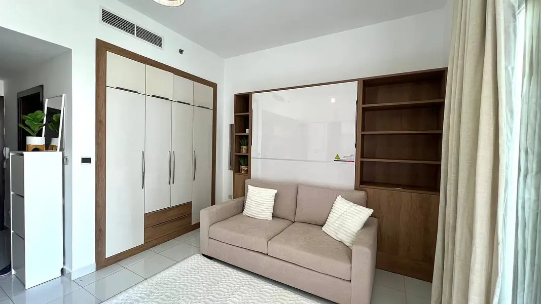 VILLAS VIEW | HIGH FLOOR | FULLY FURNISHED | 5 MIN TO METRO /No Agents