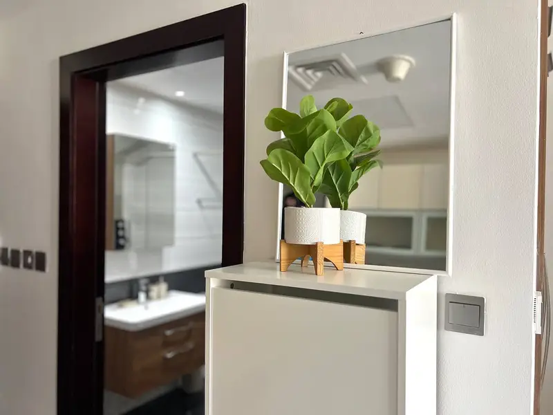 VILLAS VIEW | HIGH FLOOR | FULLY FURNISHED | 5 MIN TO METRO /No Agents