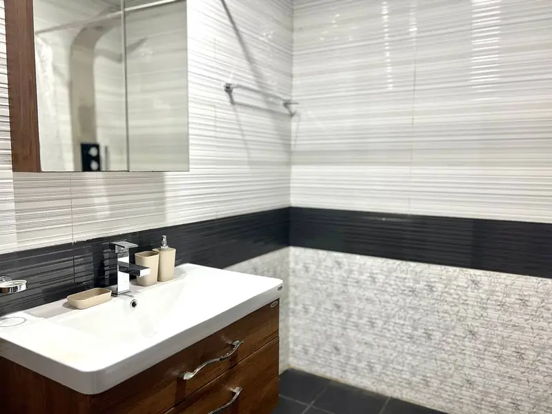 VILLAS VIEW | HIGH FLOOR | FULLY FURNISHED | 5 MIN TO METRO /No Agents