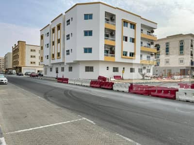 6 Slaapkamers Building te Koop in Muwaileh Commercial, Sharjah - 1000304375. jpg
