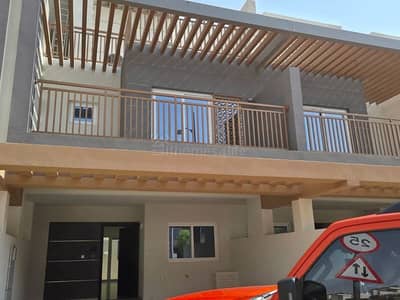 4 Slaapkamers Townhouse te Koop in DAMAC Hills 2 (Akoya by DAMAC), Dubai - Rijwoning in DAMAC Hills 2 (Akoya by DAMAC),Verona, 4 slaapkamers, 1875000 AED - 16926691 4 Slaapkamers Townhouse te Koop in DAMAC Hills 2 (Akoya by DAMAC), Dubai - Rijwoning in DAMAC Hills 2 (Akoya by DAMAC),Verona, 4 slaapkamers, 1875000 AED - 16926691