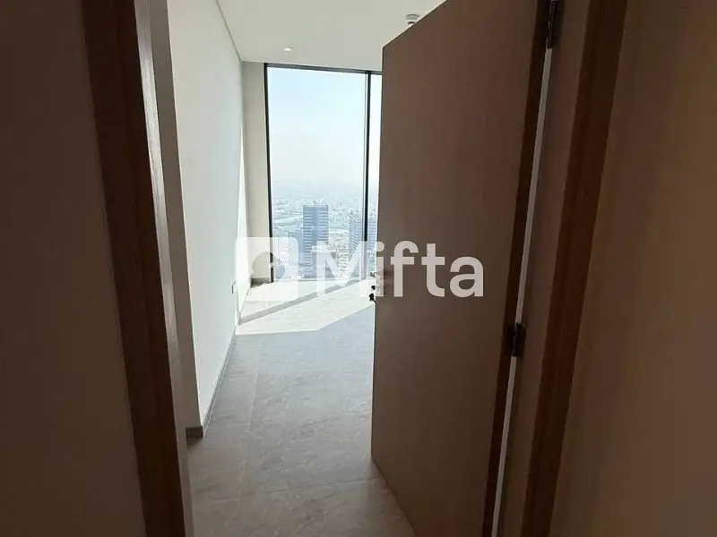 Luxurious | 1 BR | Elite Waterfront Living