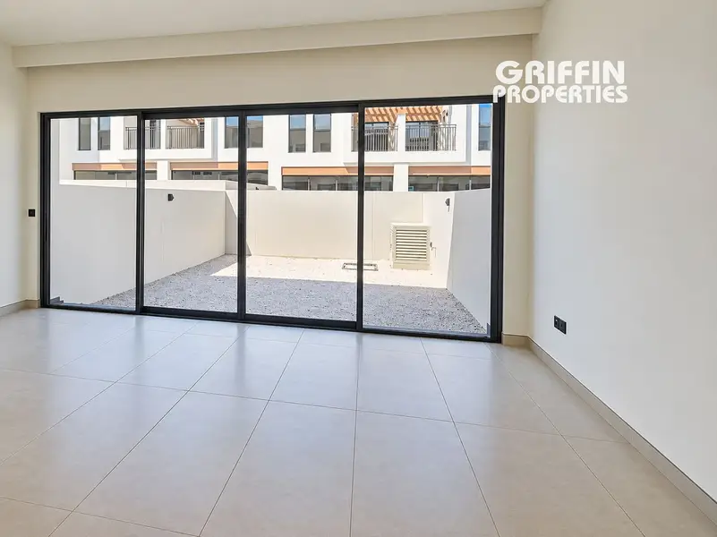 4BR Villa | Costa Brava 2 | Courtyard & Pool View