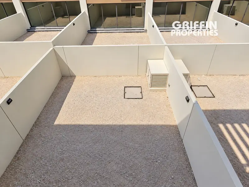 4BR Villa | Costa Brava 2 | Courtyard & Pool View