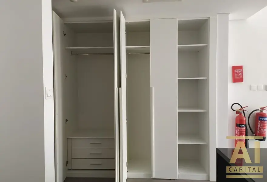 Modern Unit | Unfurnished Studio | Fitted Kitchen