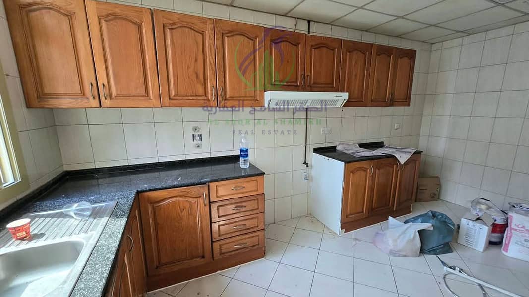 14 apartment-for-rent-2-bedroom-altaawn-alsharqh-kitchen-13. jpg