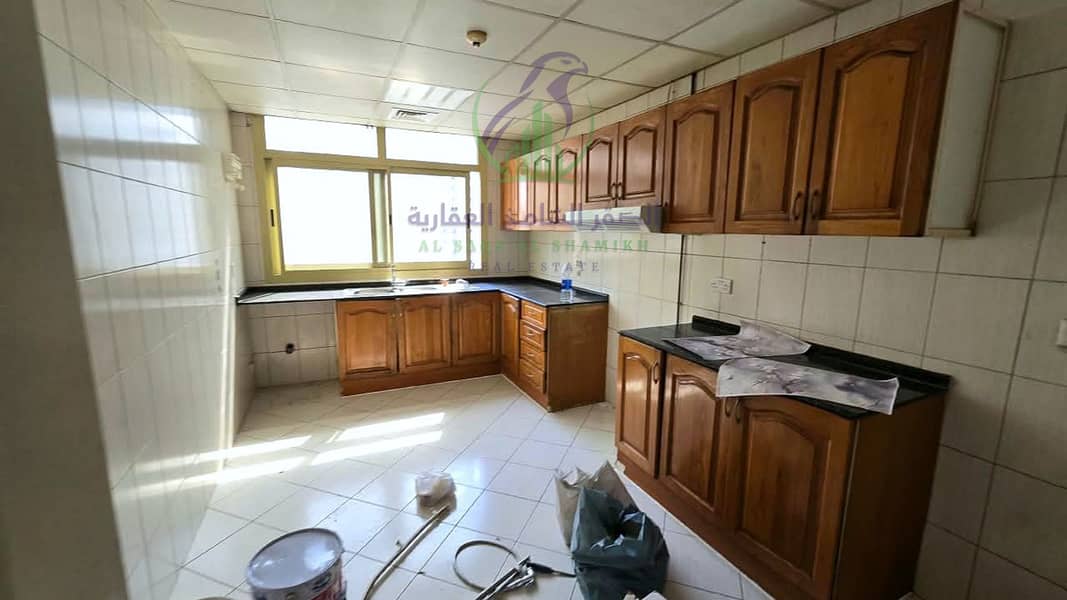 16 apartment-for-rent-2-bedroom-altaawn-alsharqh-kitchen-08. jpg
