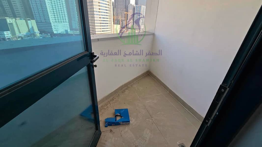 11 apartment-for-rent-2-bedroom-almmzr-alsharqh-balcony-22. jpg