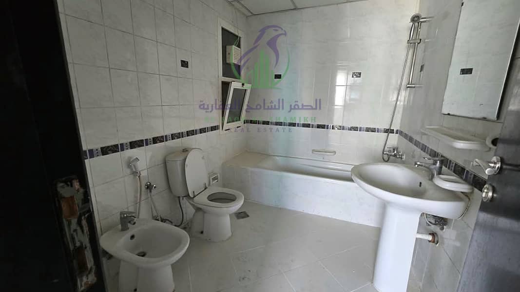 17 apartment-for-rent-2-bedroom-almmzr-alsharqh-bathroom-21. jpg