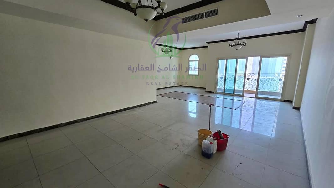 2 apartment-for-rent-3-bedroom-altaawn-alsharqh-living-room-20. jpg