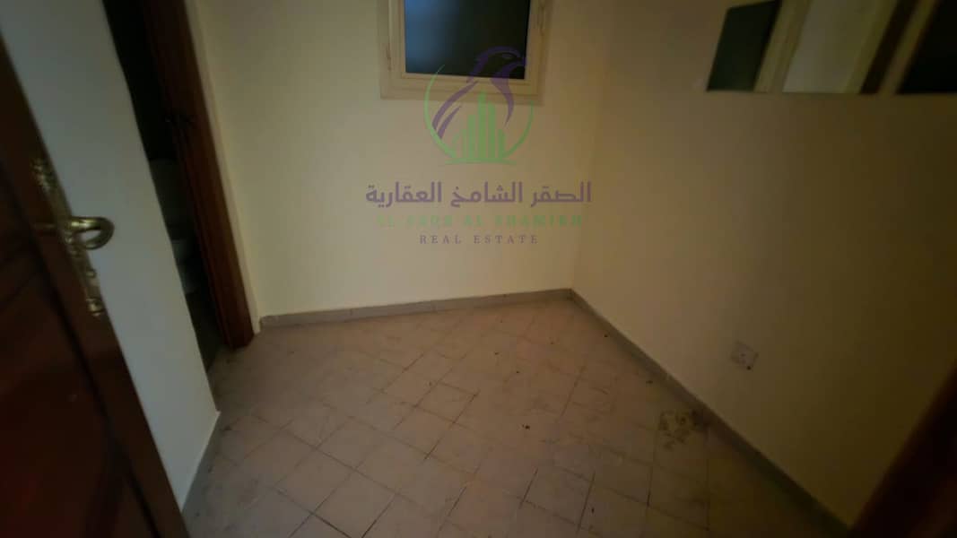 18 apartment-for-rent-3-bedroom-altaawn-alsharqh-amenities-22. jpg