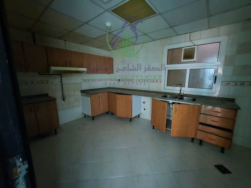 11 shqa-for-rent-2-bedroom-almmzr-alsharqa-property-02. jpg