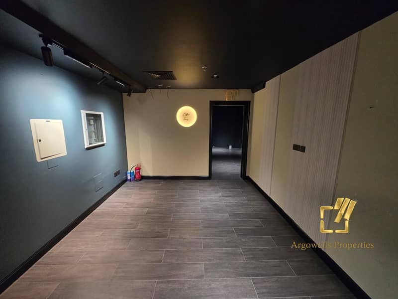 Prime Location | Chiller Free | Fully Fitted