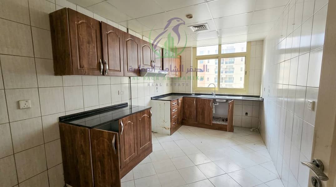 12 Enhance_real_estate_photograph_20261020111918. jpg