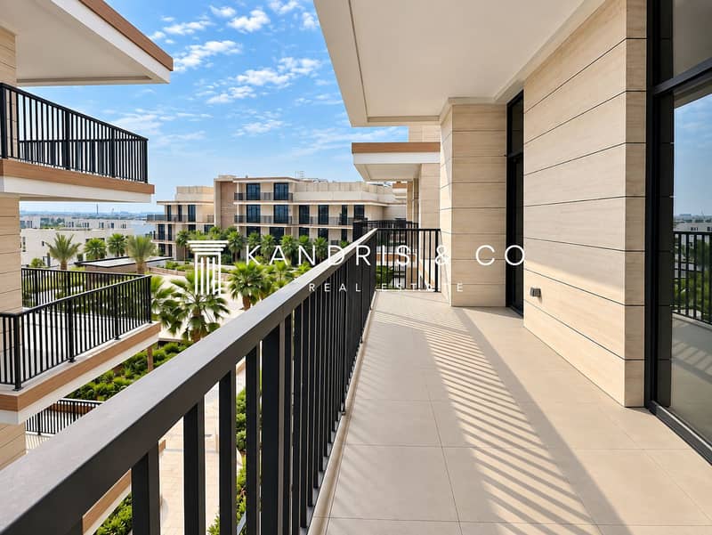 5 balcony. png