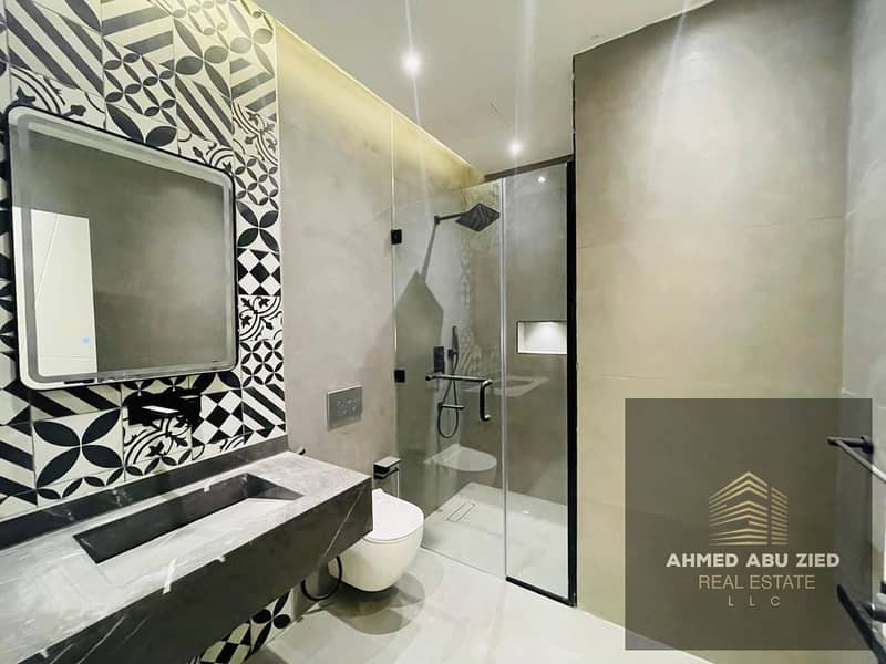 10 WhatsApp Image 2026-10-20 at 5.37. 08 PM (1). jpeg