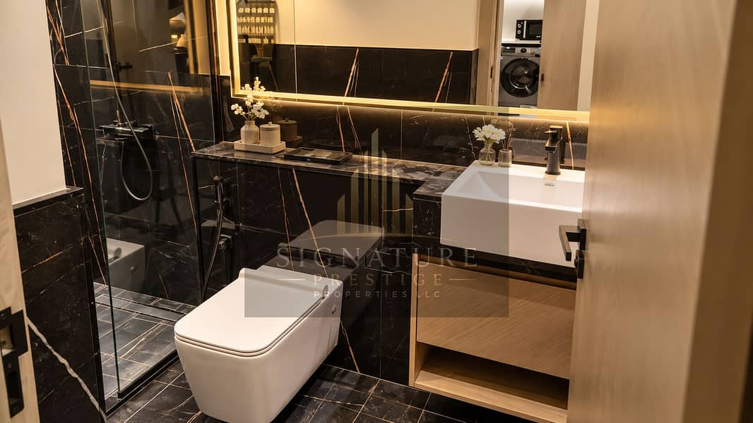6 Luxury Black Marble Bathroom. png