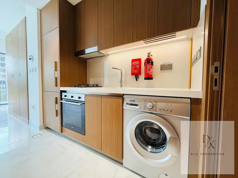 Modern Studio | Multiple Units | Mid Floor