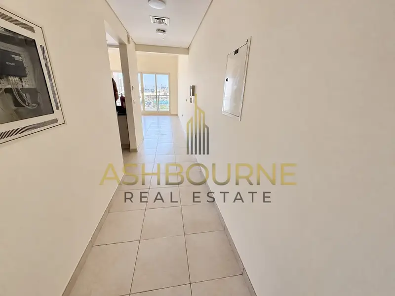CANAL VIEW | 1BR | BEST PRICE | SPACIOUS