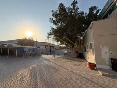 Warehouse in affitto a Al Qusais, Dubai - Car Removal Edit. png Warehouse in affitto a Al Qusais, Dubai - Car Removal Edit. png