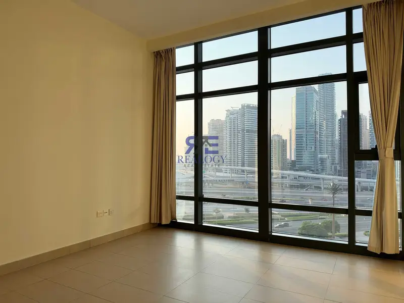 Spacious 2BR | Sunset View | Near Metro