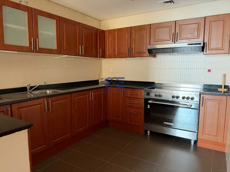 Spacious 2BR | Sunset View | Near Metro