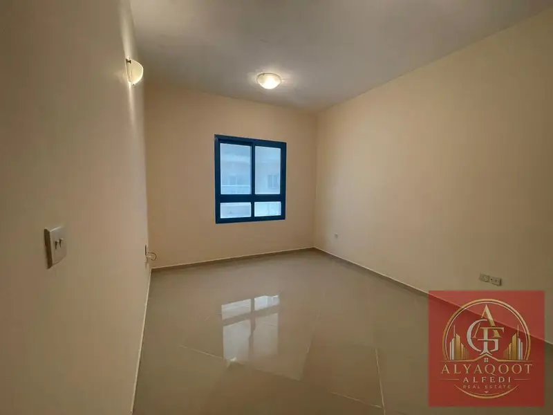 SPACIOUS 2 BHK - BIG LAYOUT - FAMILY BUILDING