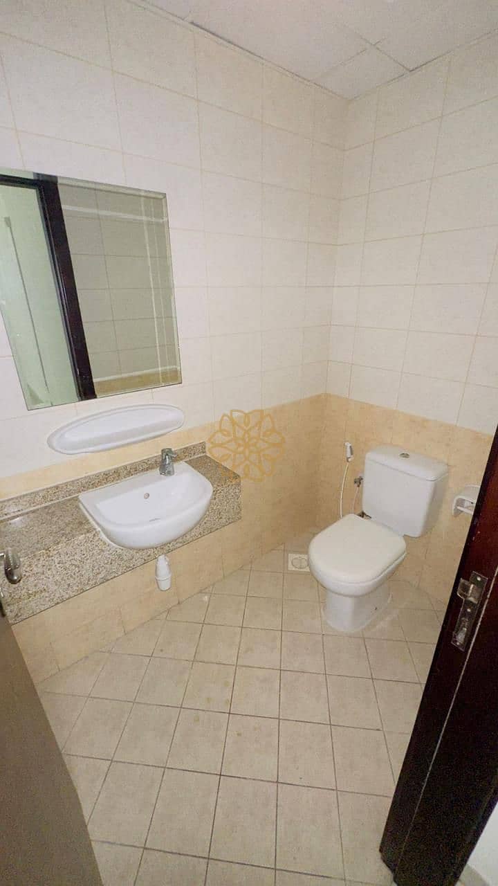 5 85014. jpg